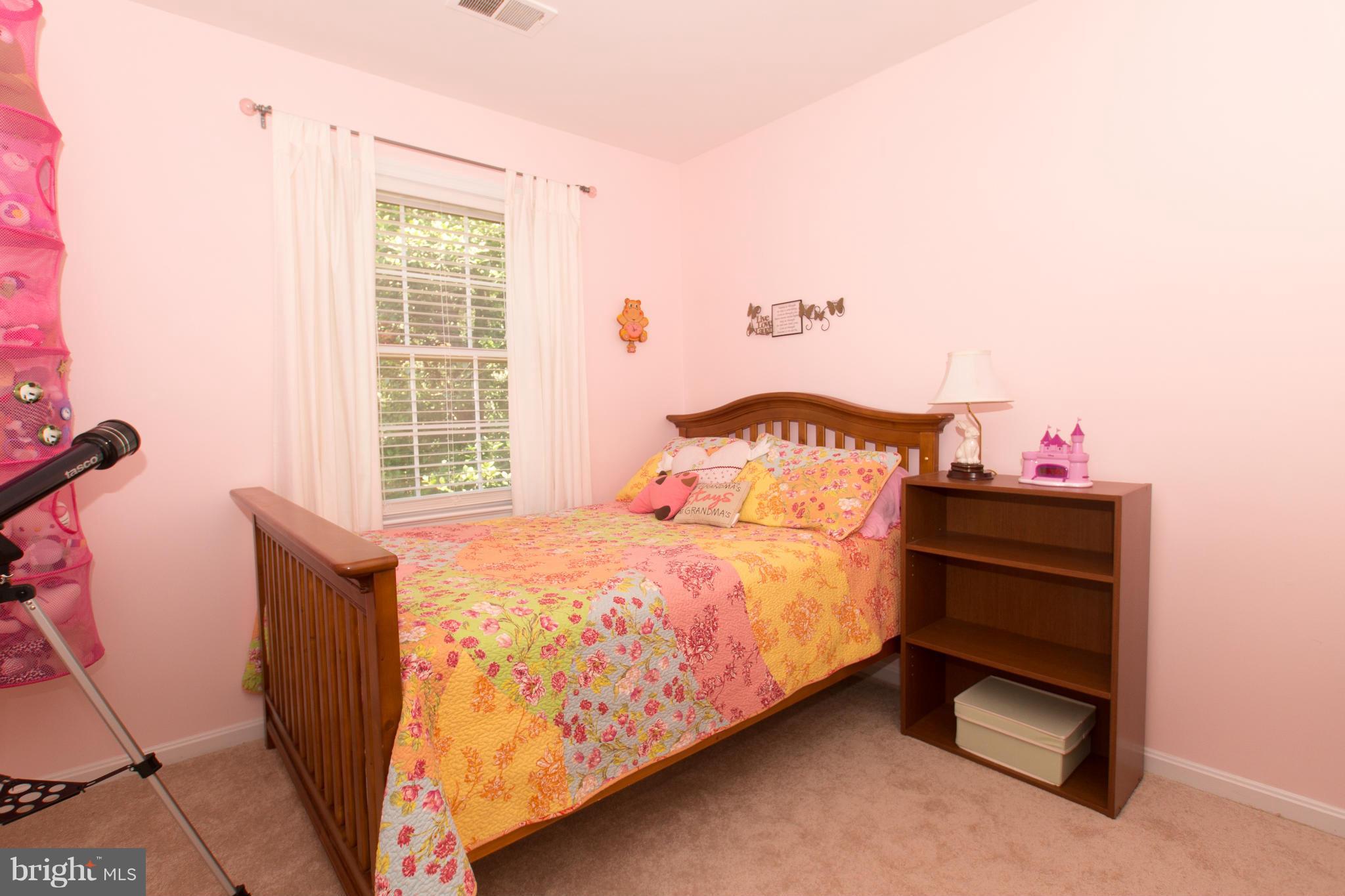 WOODLYNNE COMMUNITY - Residential