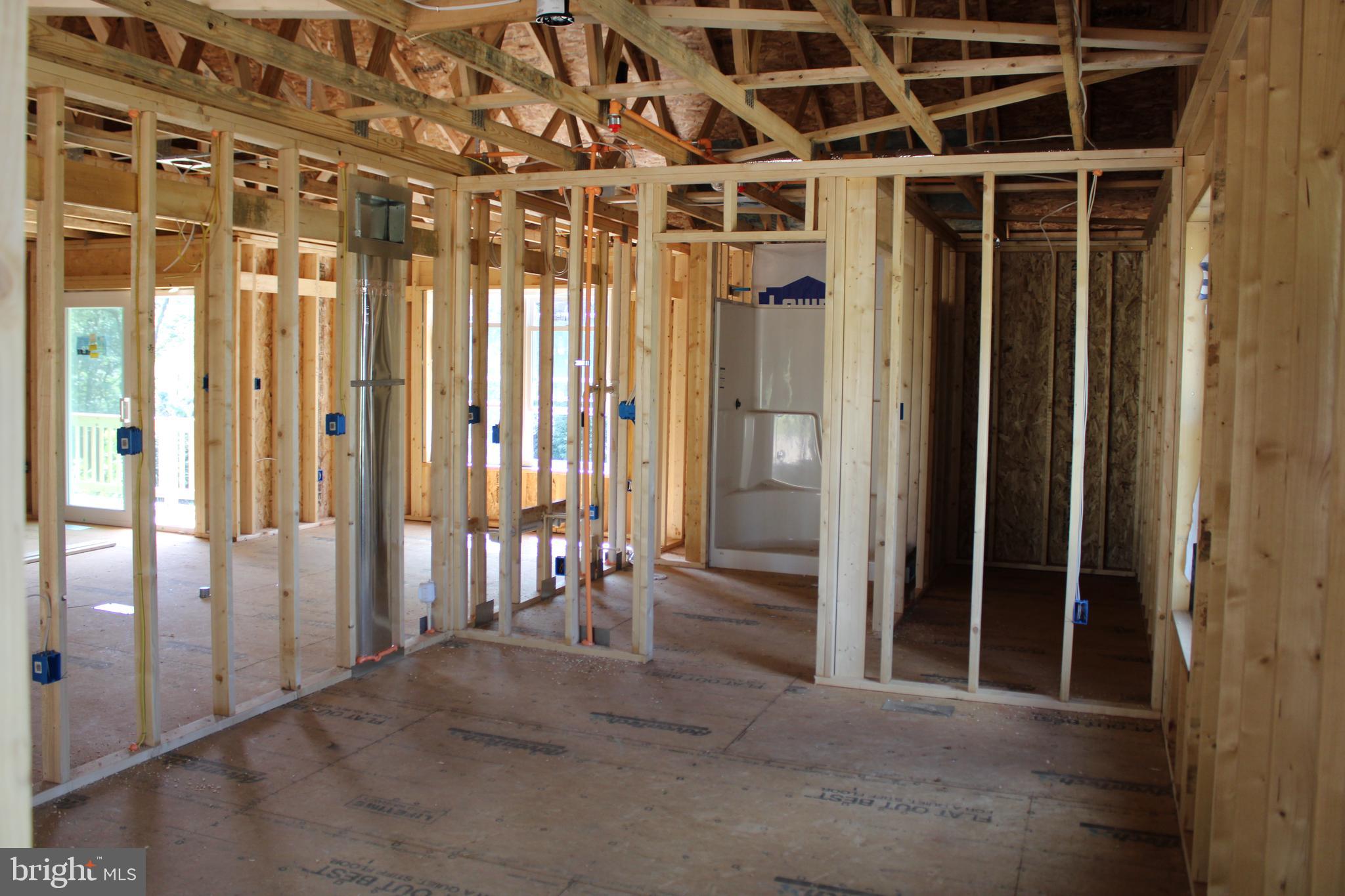 CLOVER MEADOWS - Residential