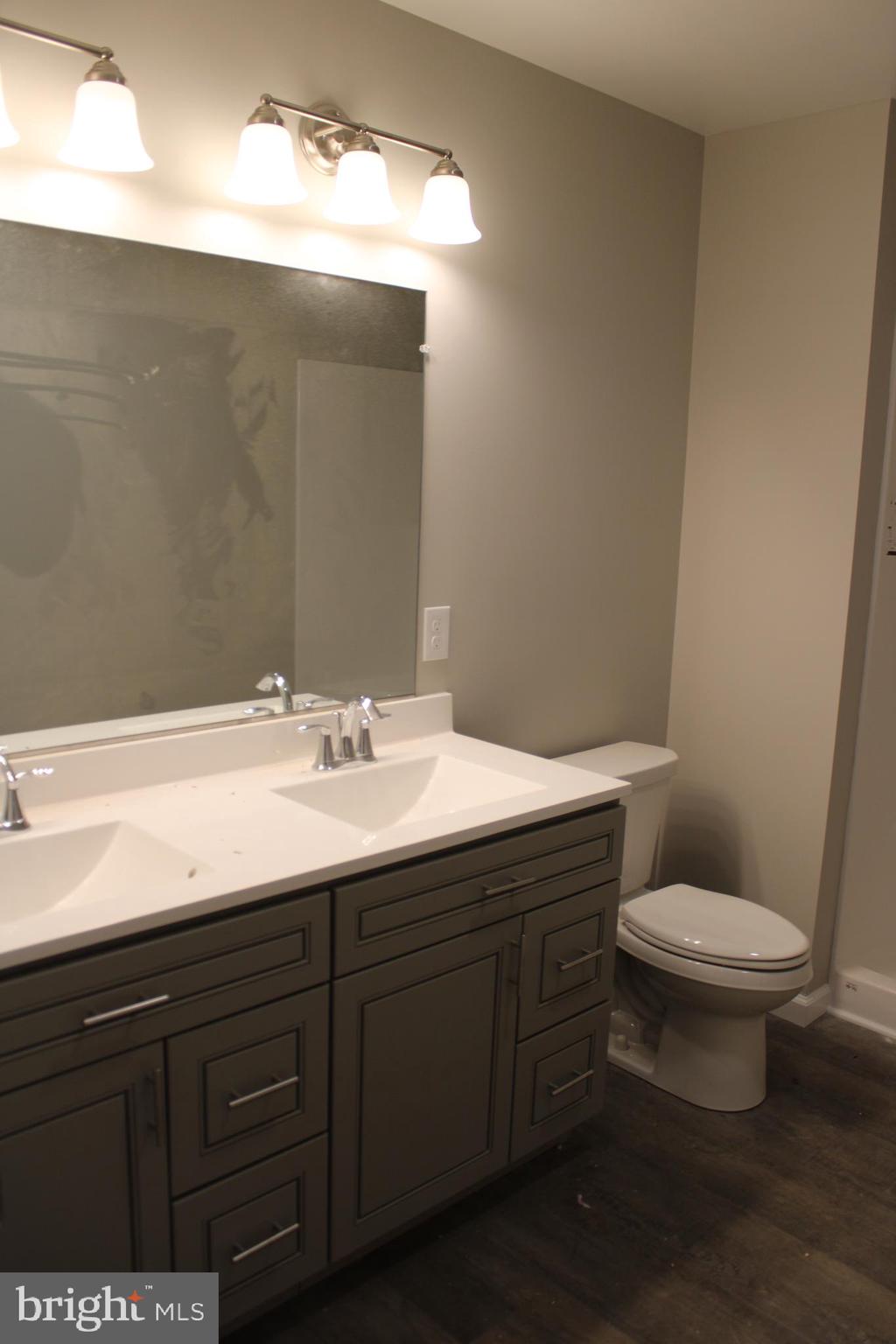 CLOVER MEADOWS - Residential