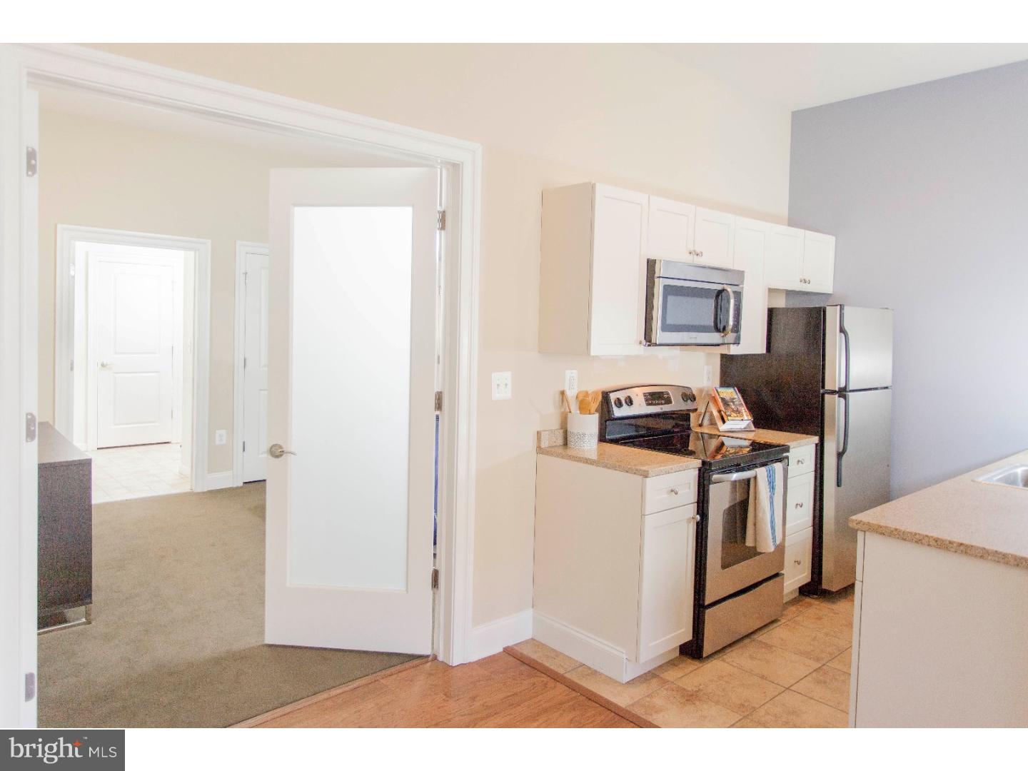 FAIRMOUNT - Residential Lease