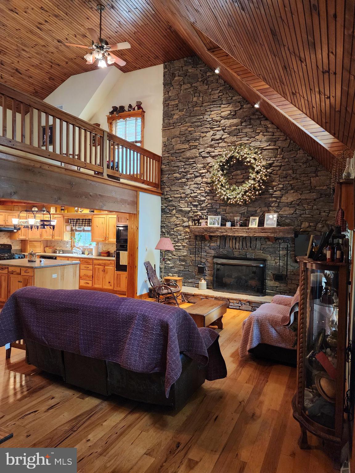 14847 WHITE OAK RIDGE