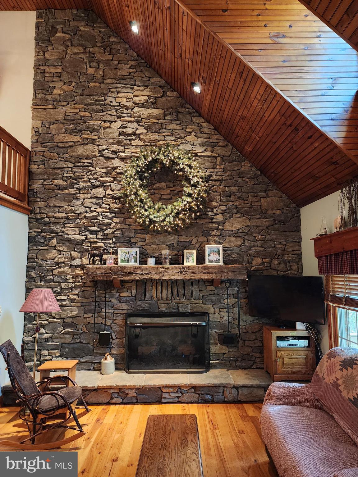 14847 WHITE OAK RIDGE