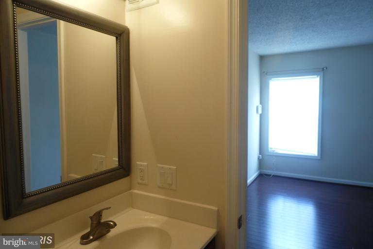 HIGH POINTE AT RIPPON LANDING - Residential