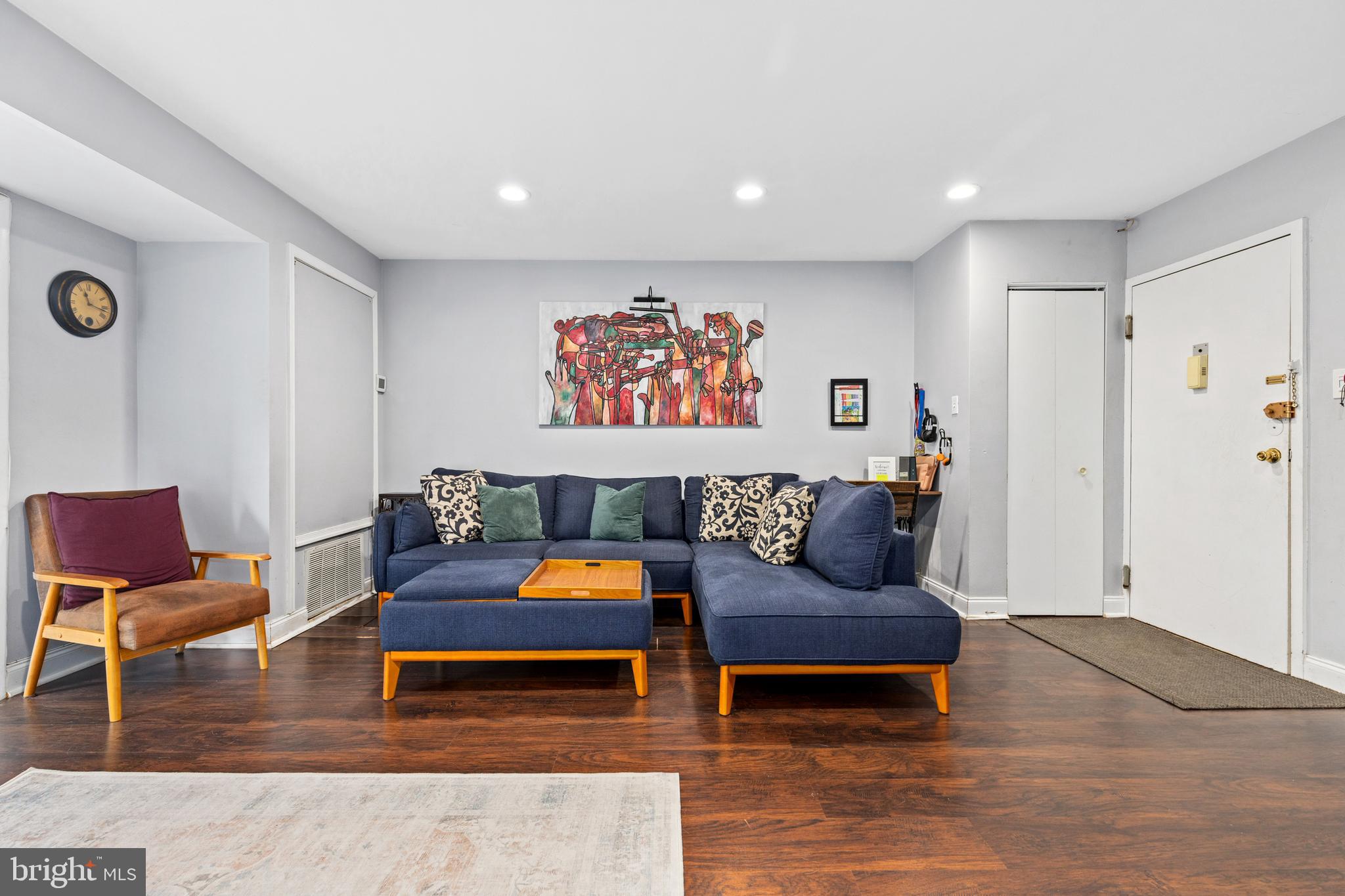 7611 MAPLE AVENUE 606