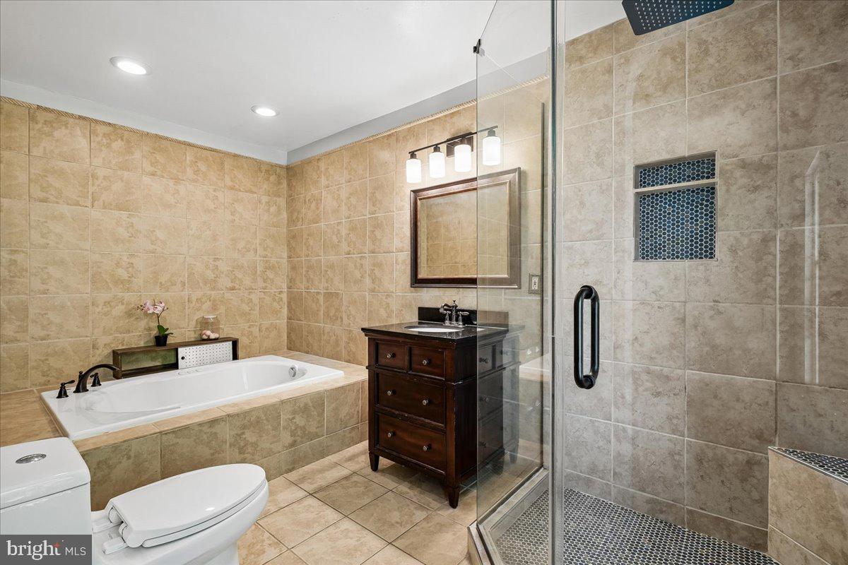 GLENDALE - QUEENSDALE - Residential