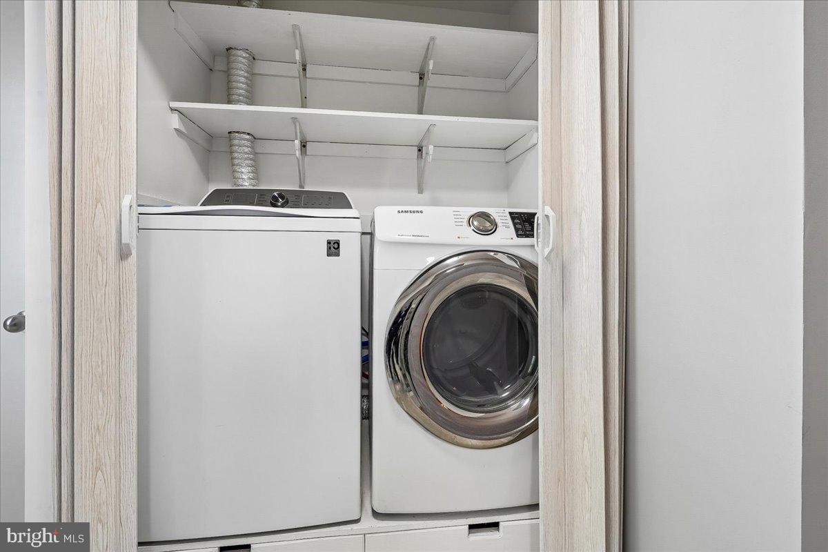 GLENDALE - QUEENSDALE - Residential