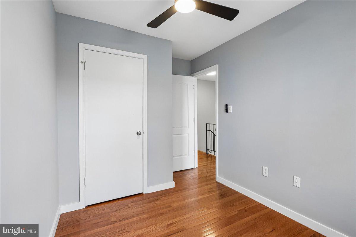 GLENDALE - QUEENSDALE - Residential