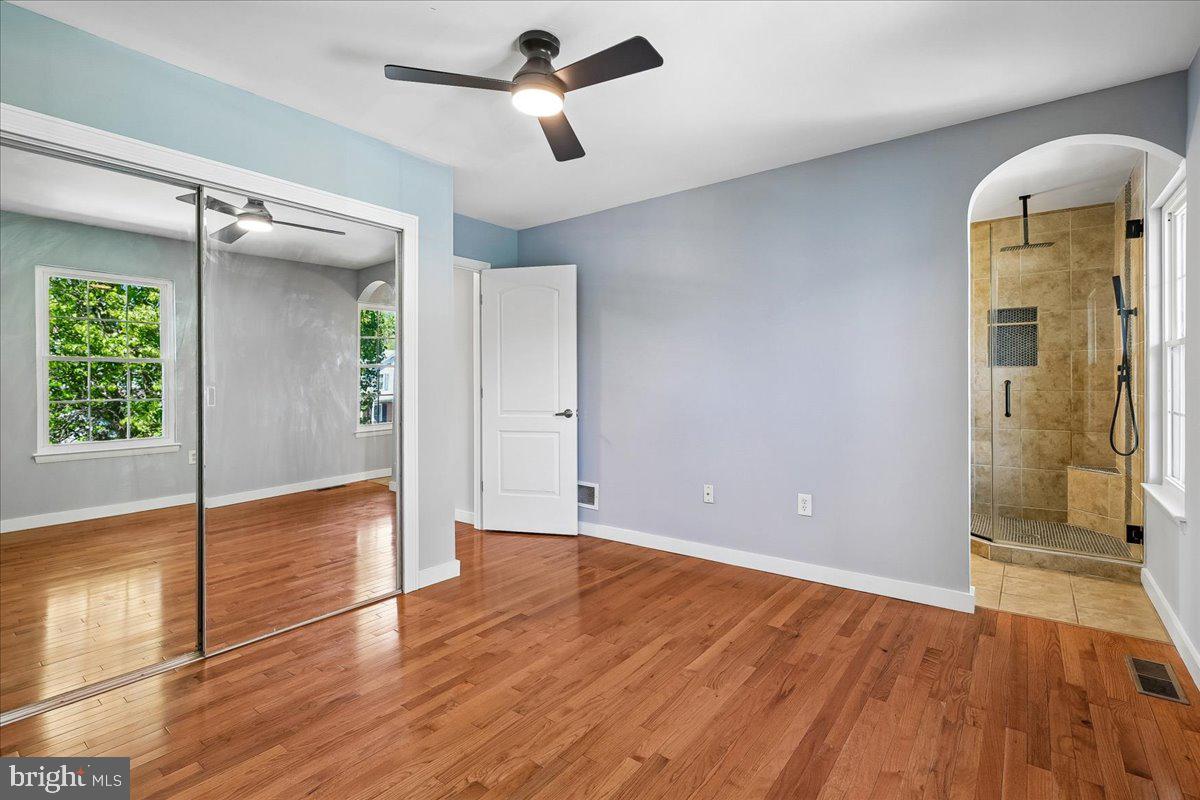 GLENDALE - QUEENSDALE - Residential