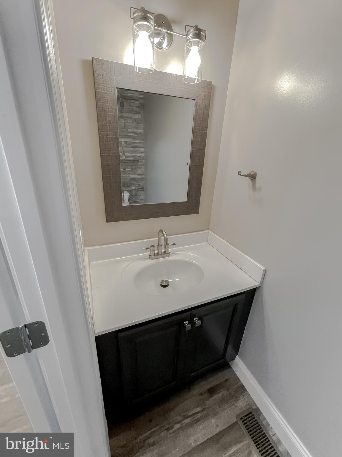 CRESCENT RUN - Residential