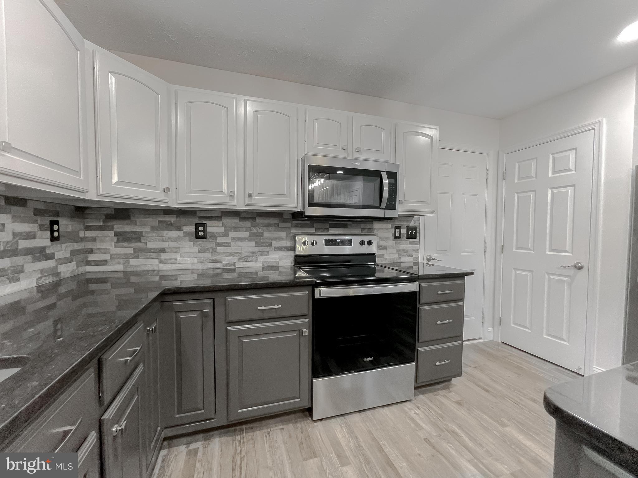 CRESCENT RUN - Residential