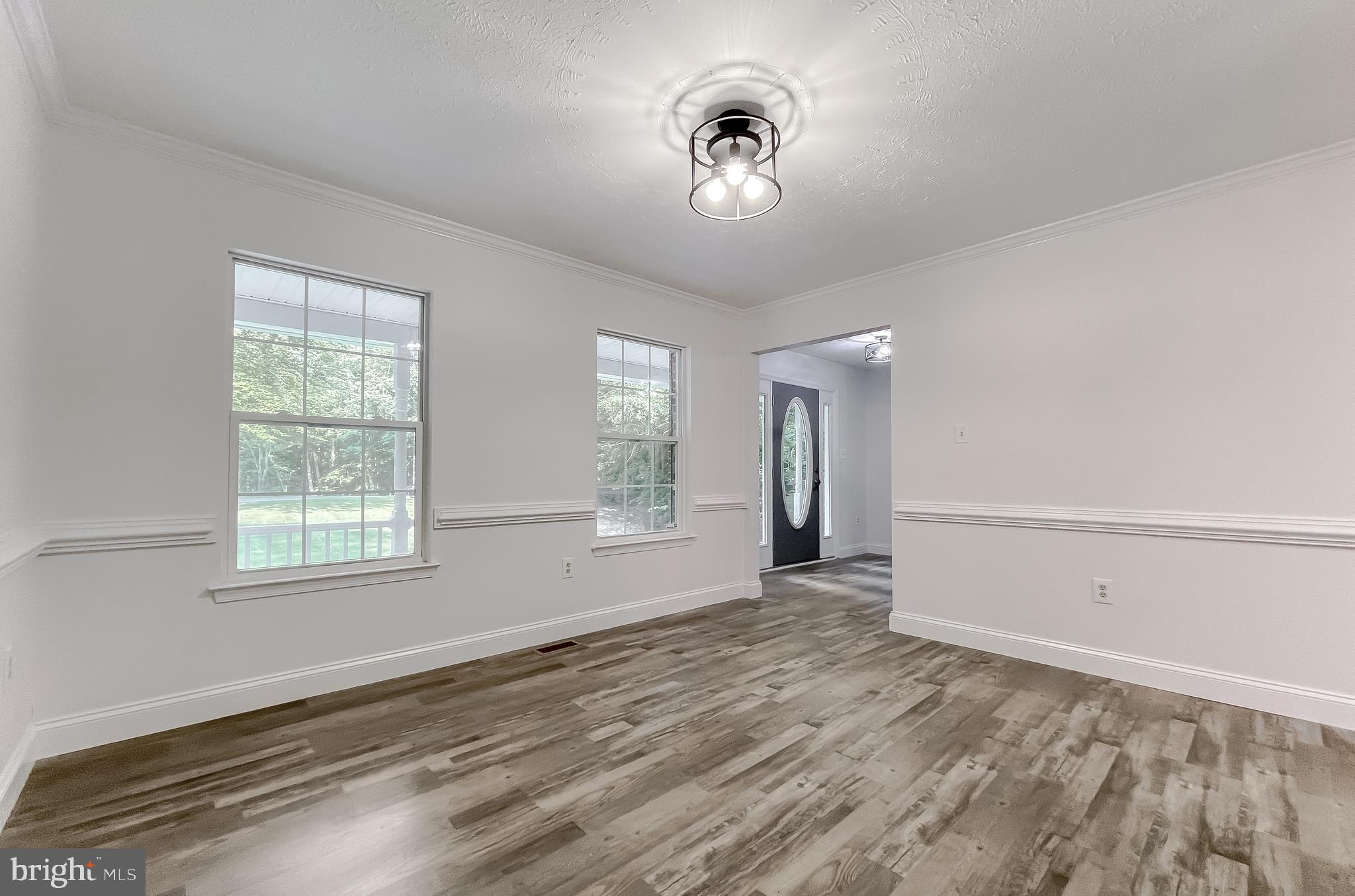 CRESCENT RUN - Residential