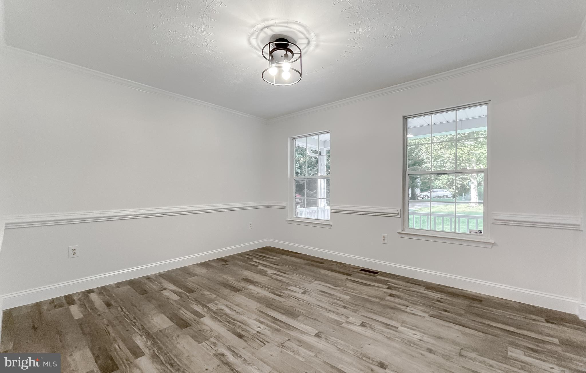 CRESCENT RUN - Residential