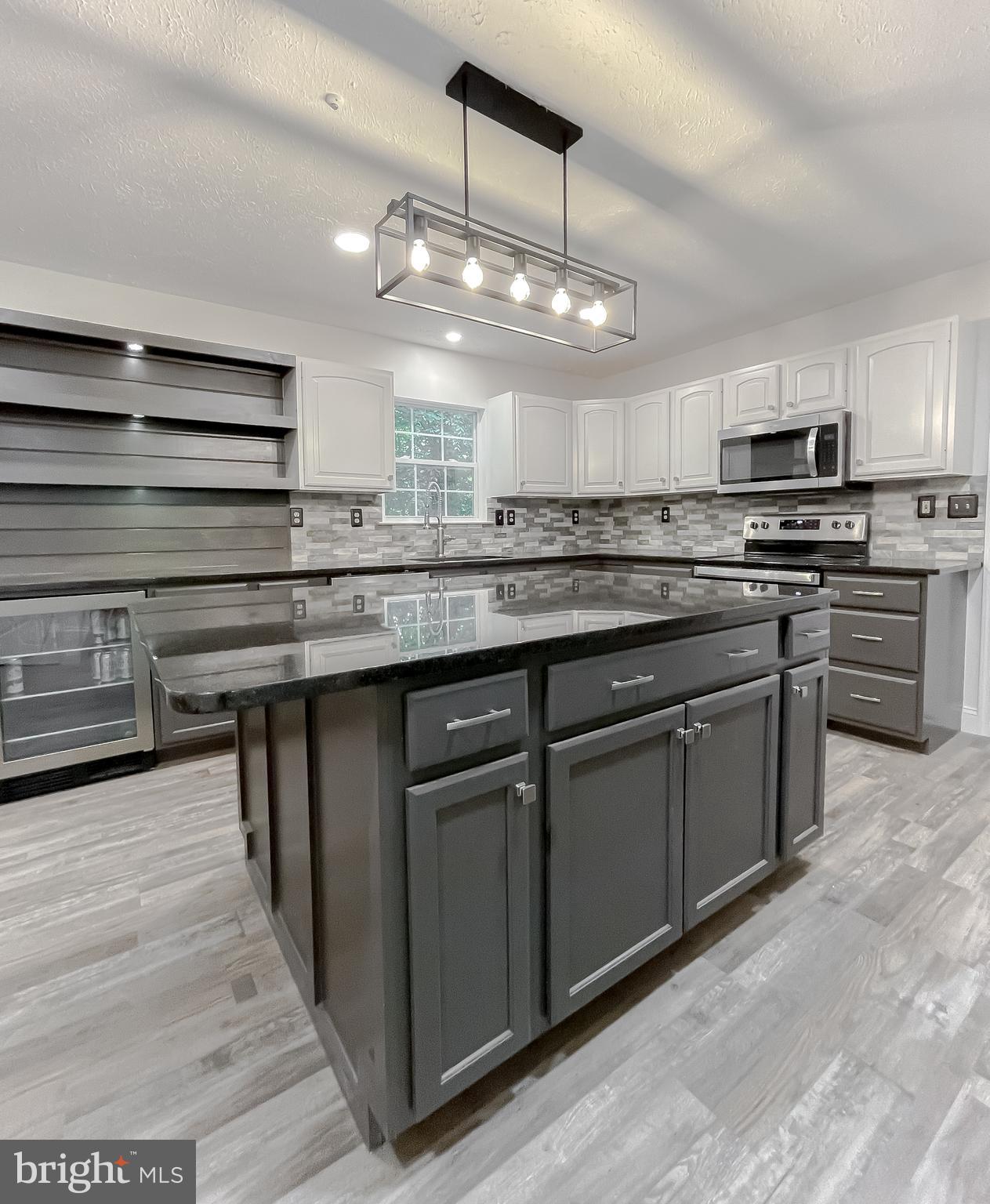 CRESCENT RUN - Residential