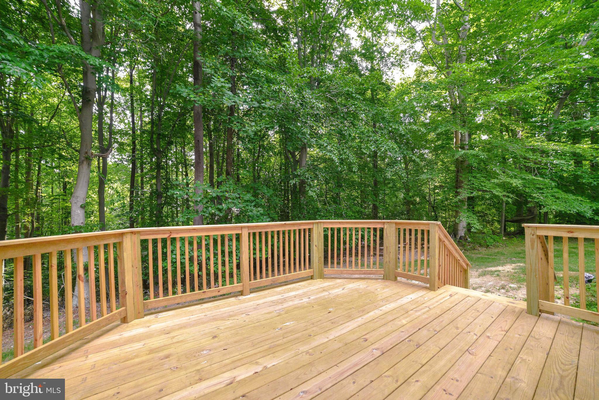 CRESCENT RUN - Residential