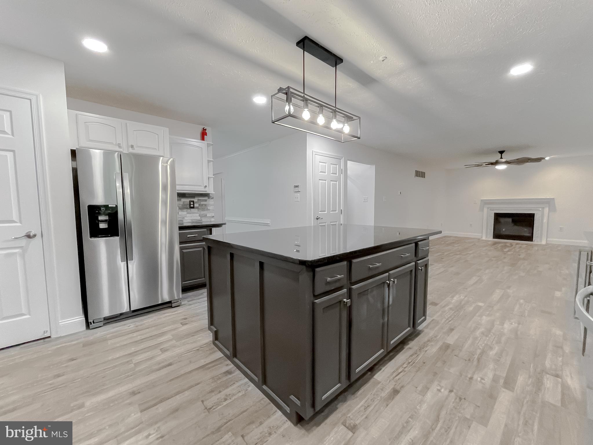 CRESCENT RUN - Residential