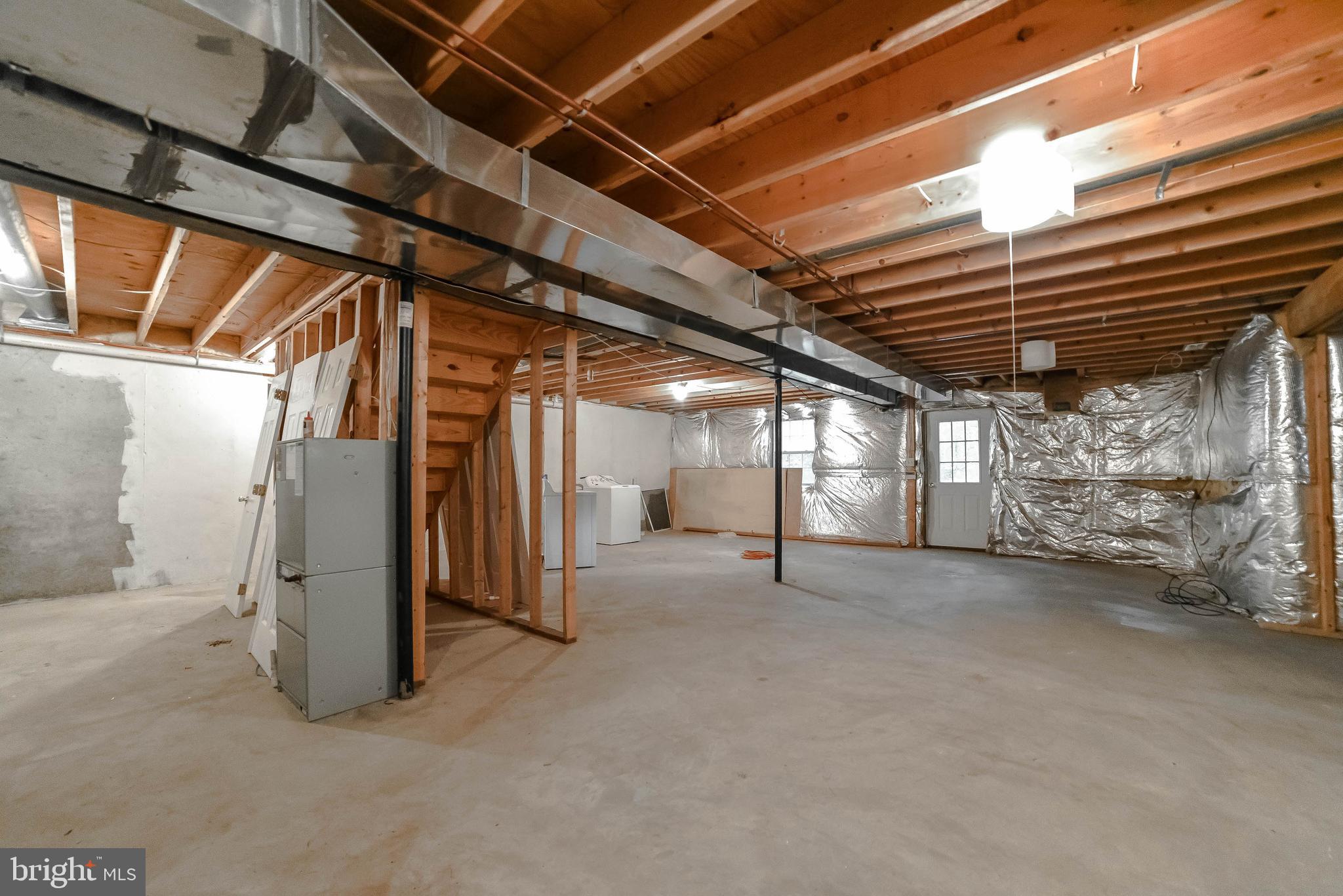 CRESCENT RUN - Residential