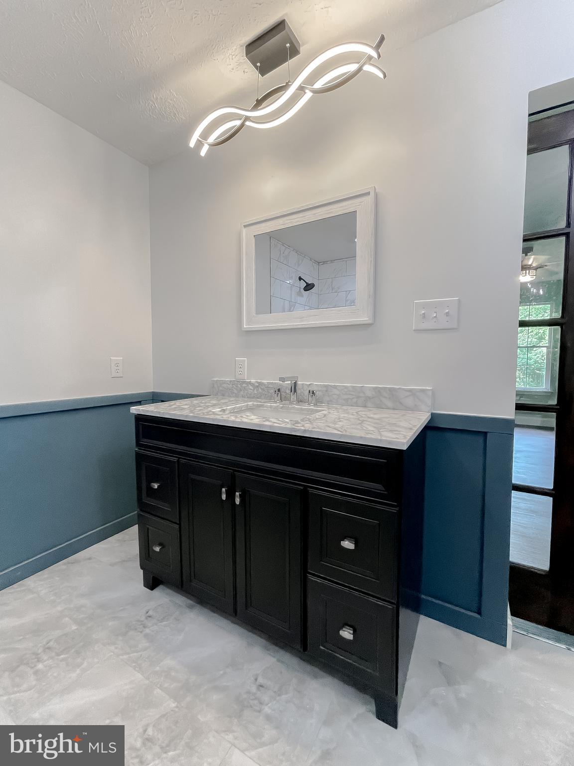 CRESCENT RUN - Residential