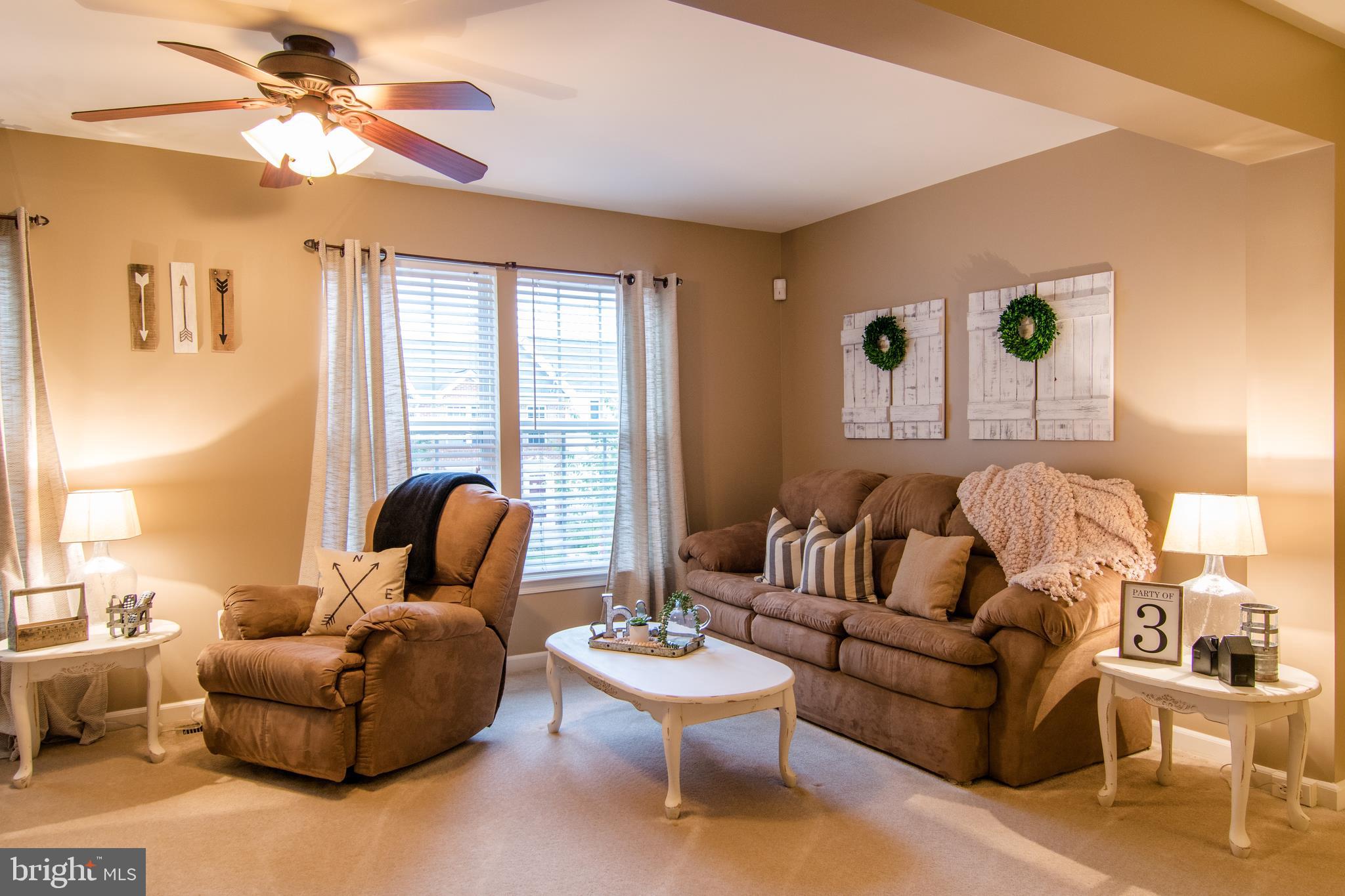 LAKELAND PLACE - Residential