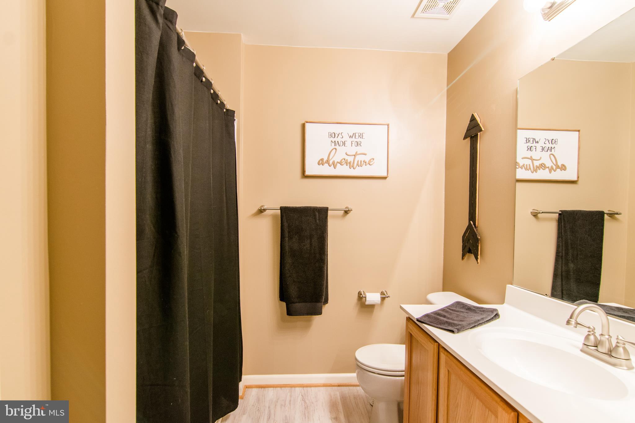 LAKELAND PLACE - Residential