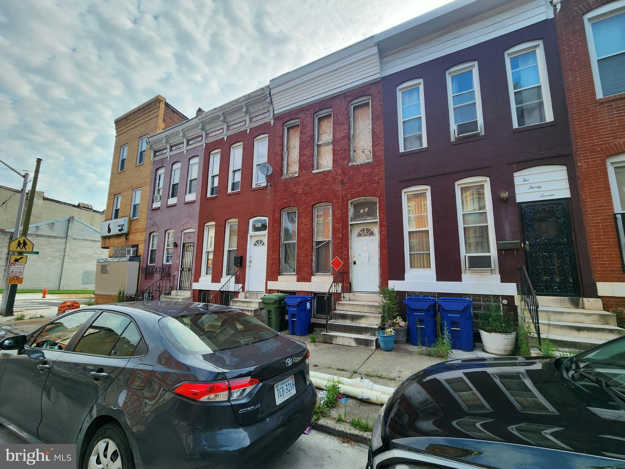 239 N CAREY STREET