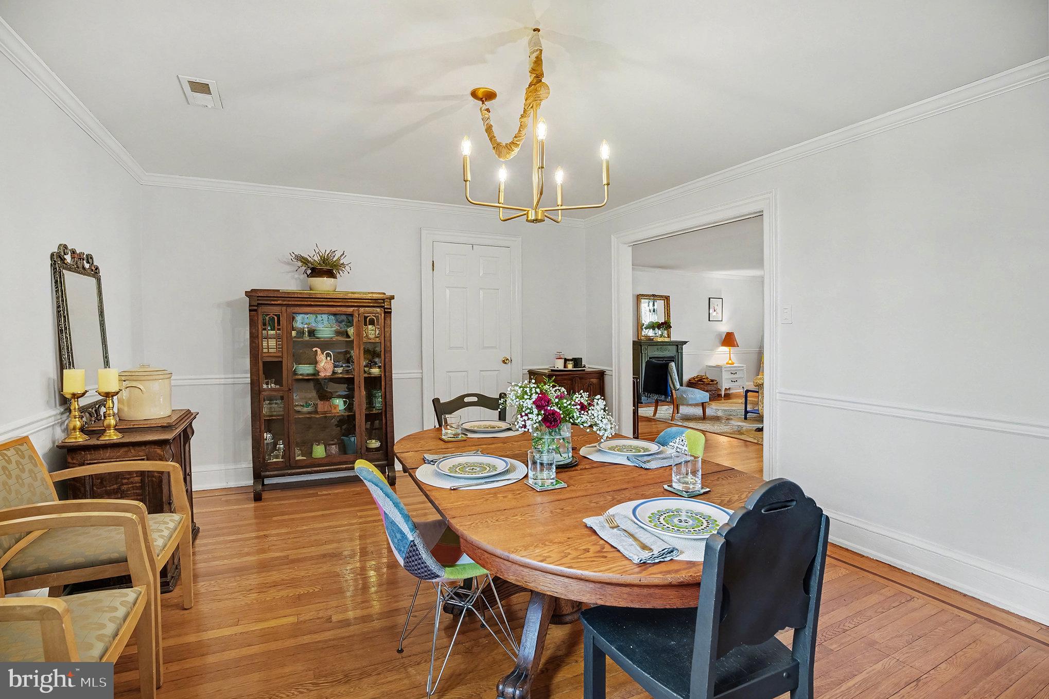 LAKESIDE - Residential