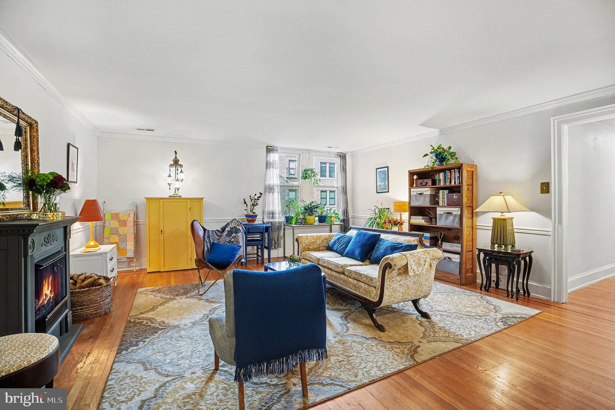 LAKESIDE - Residential