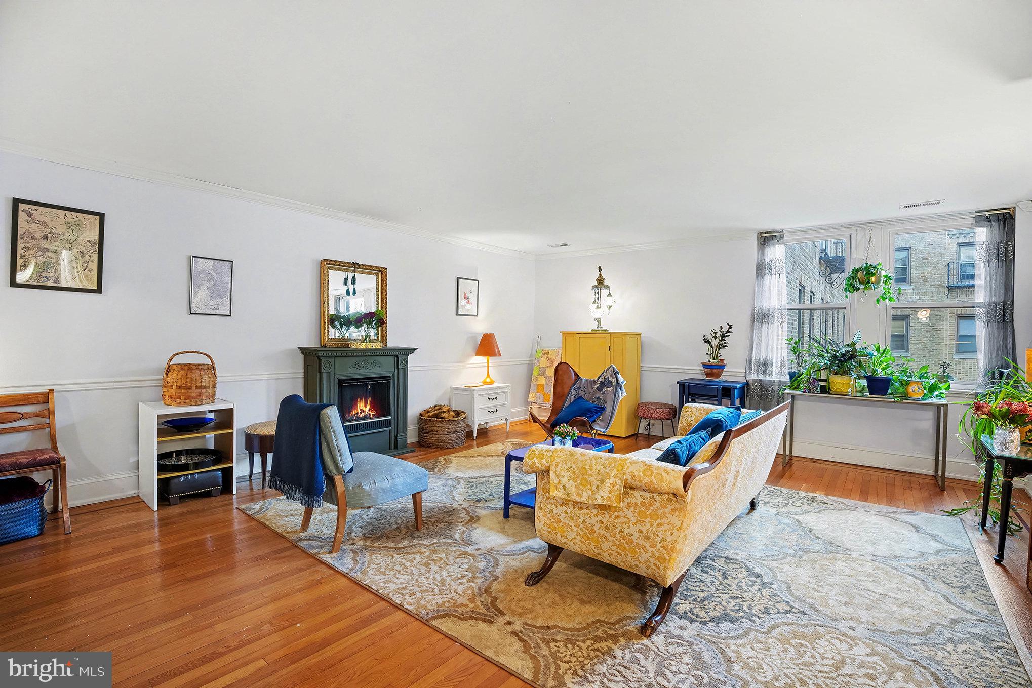 LAKESIDE - Residential