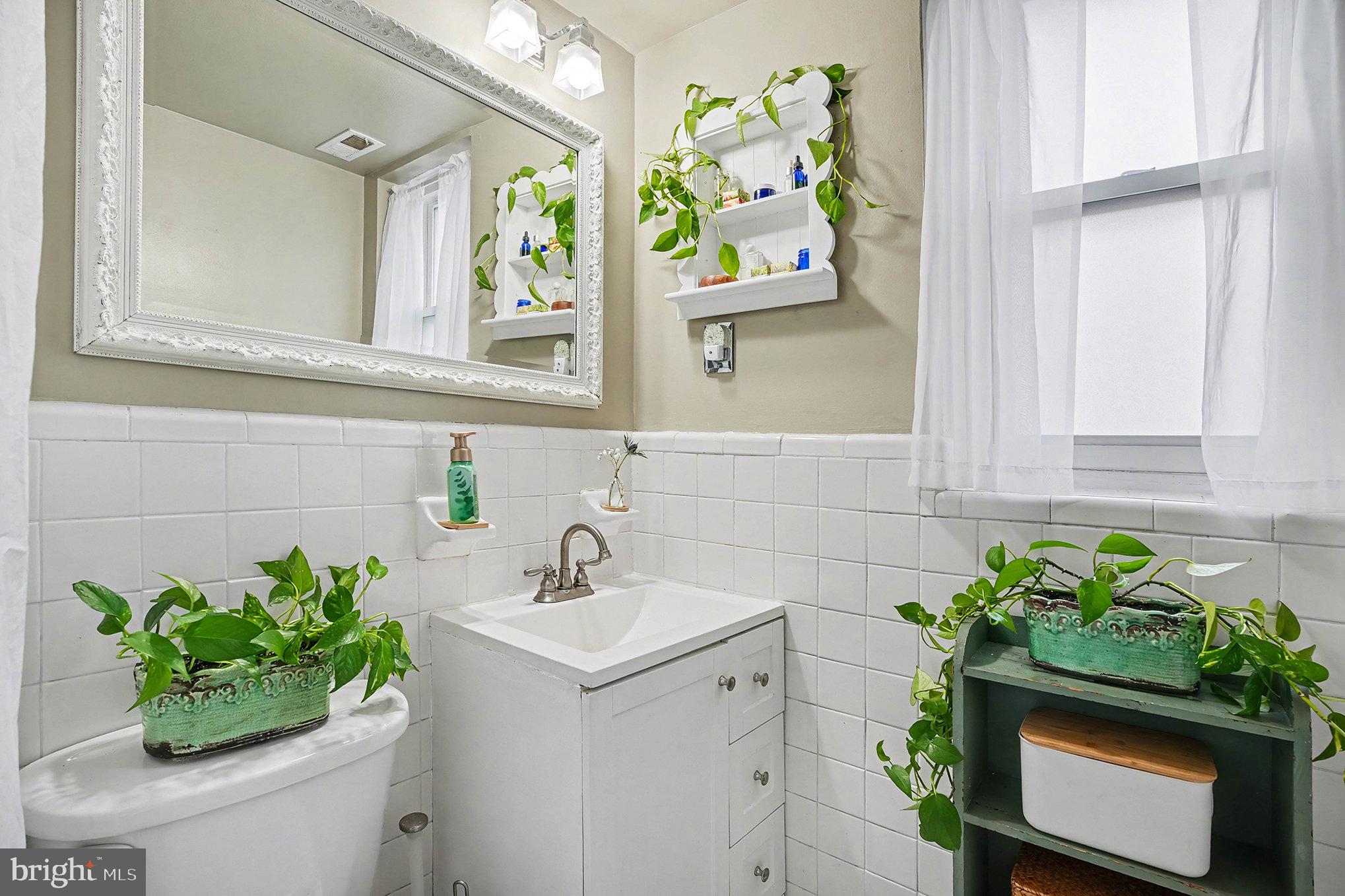 LAKESIDE - Residential