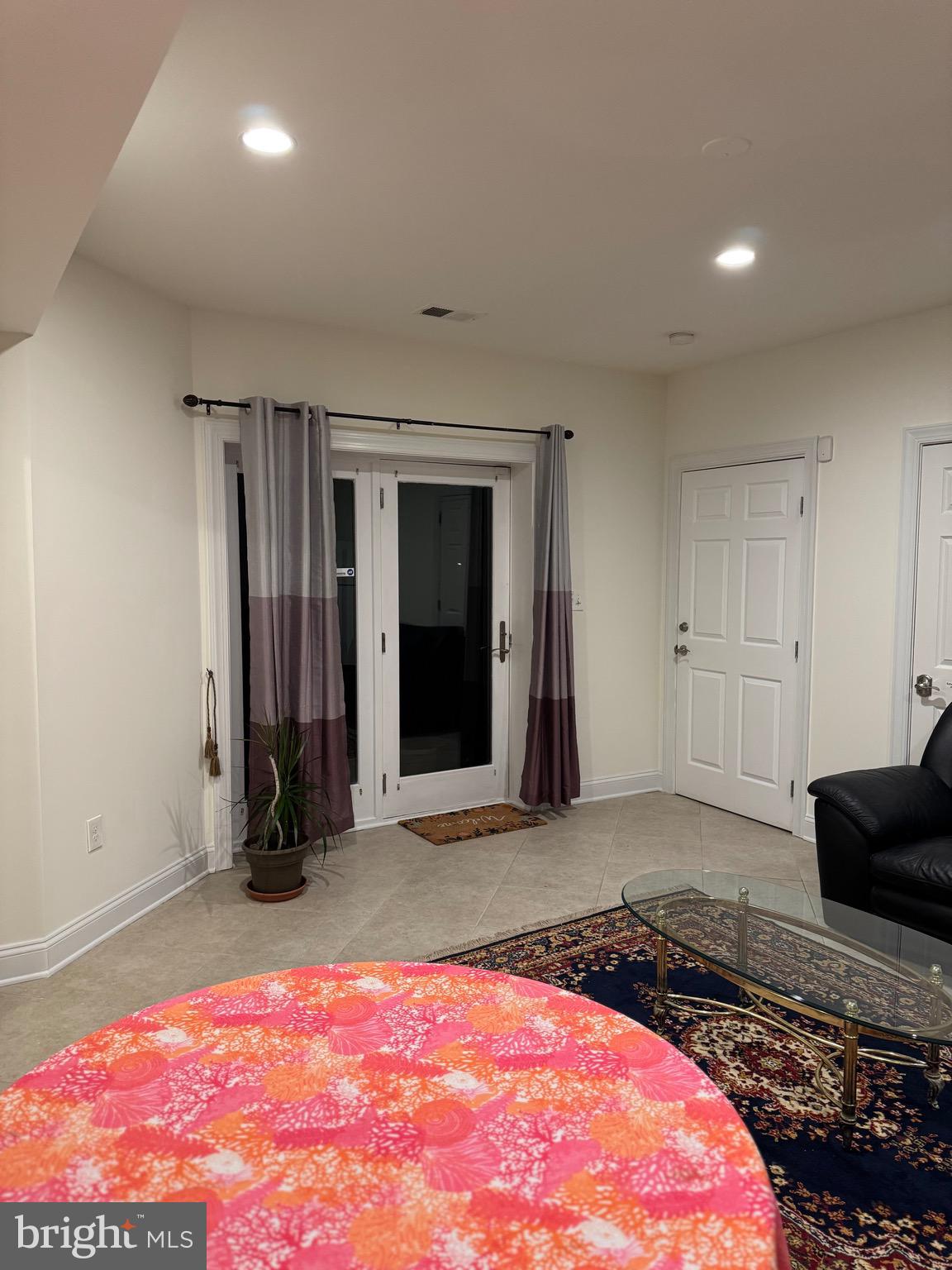 6953 PINE CREST AVENUE