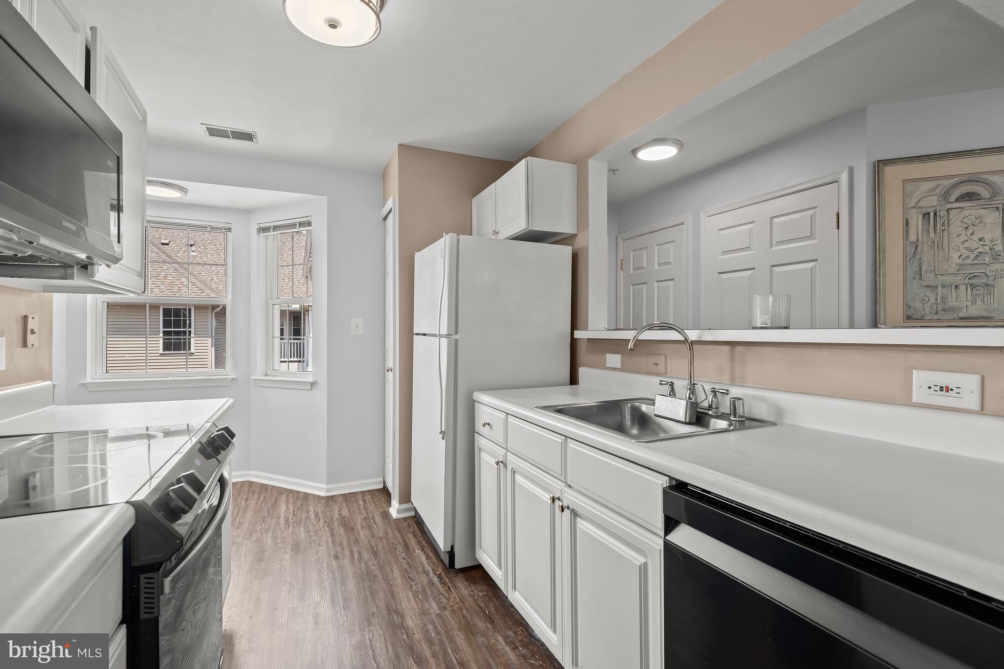 WYNDHAM AT TOWN CENTER - Residential