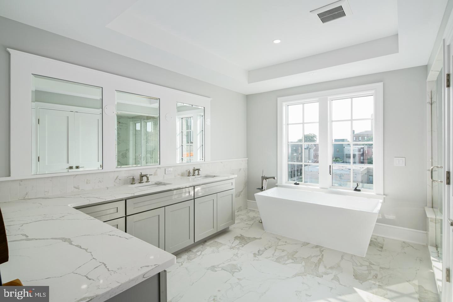 GRADUATE HOSPITAL - Residential