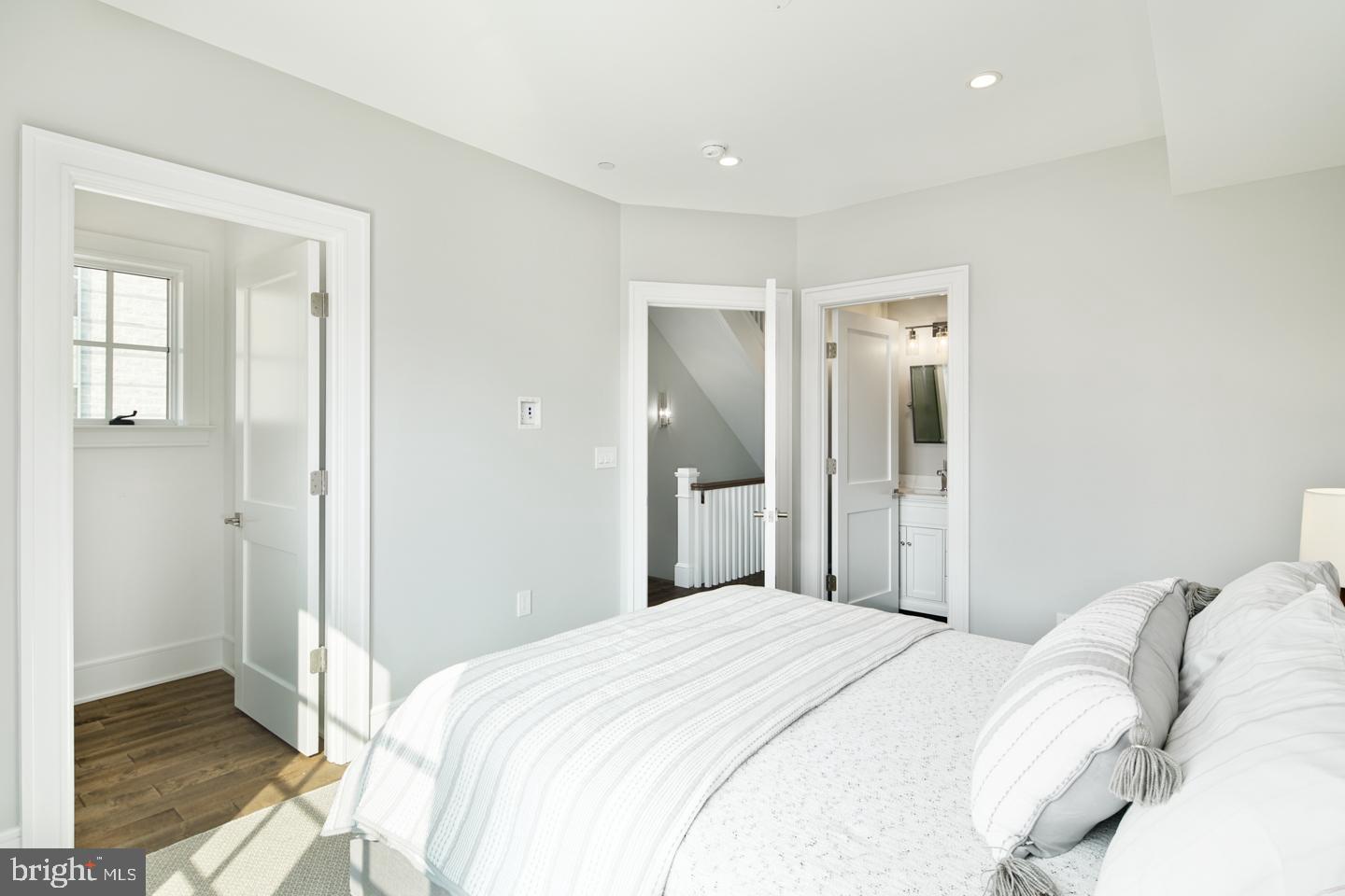 GRADUATE HOSPITAL - Residential