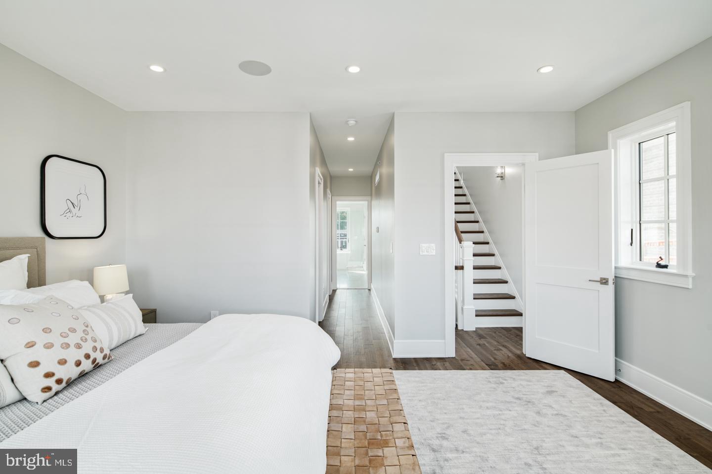 GRADUATE HOSPITAL - Residential