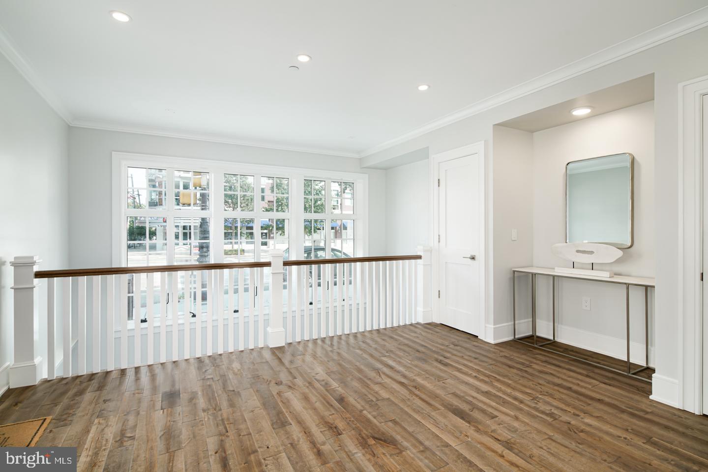 GRADUATE HOSPITAL - Residential