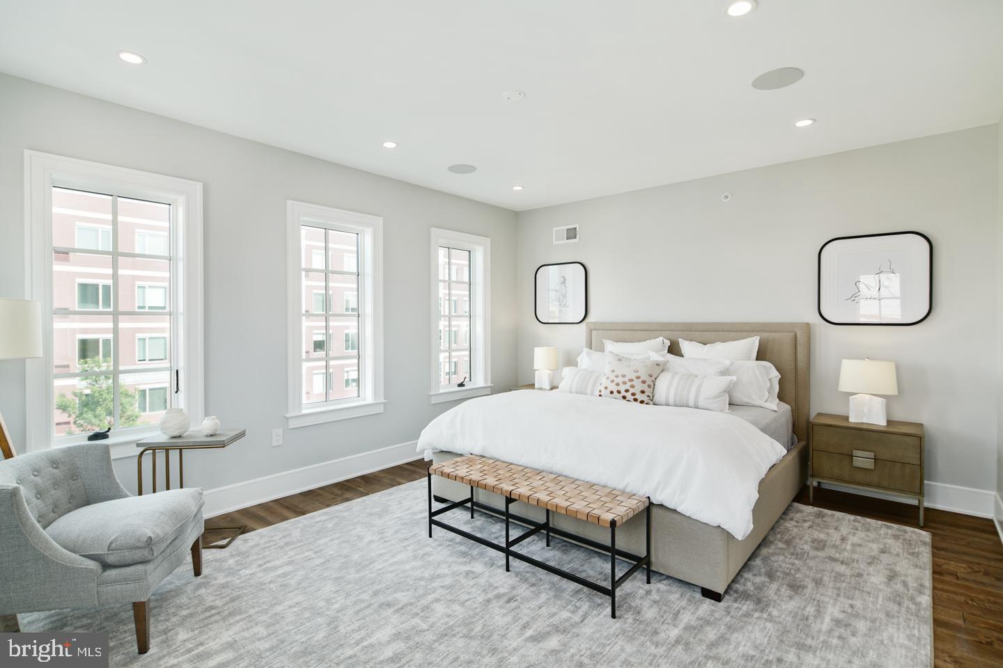 GRADUATE HOSPITAL - Residential