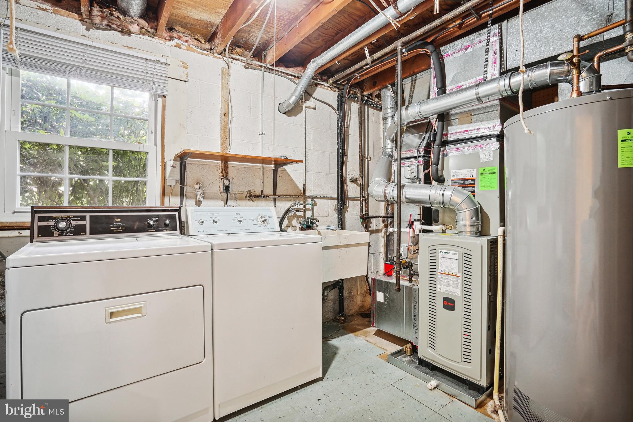 ROCKSHIRE - Residential