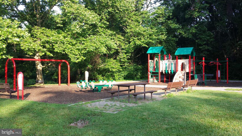 ROCKSHIRE - Residential