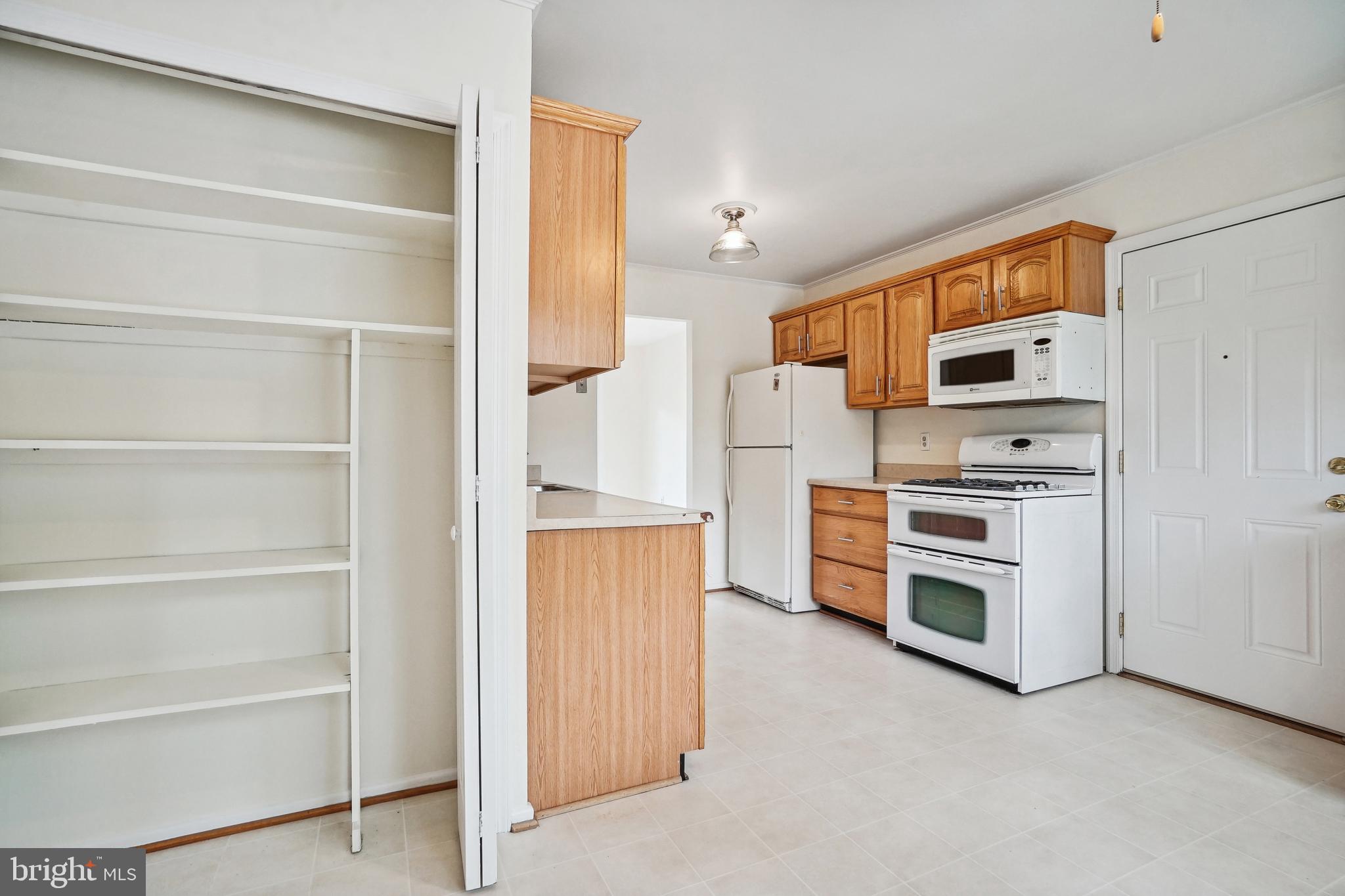 ROCKSHIRE - Residential