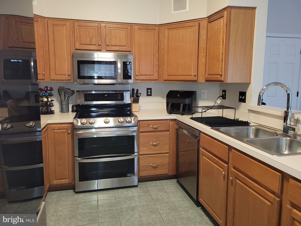 Photo of 1045 Pond Ridge Drive, HARRISBURG, PA 17111 (MLS # PADA2052076)