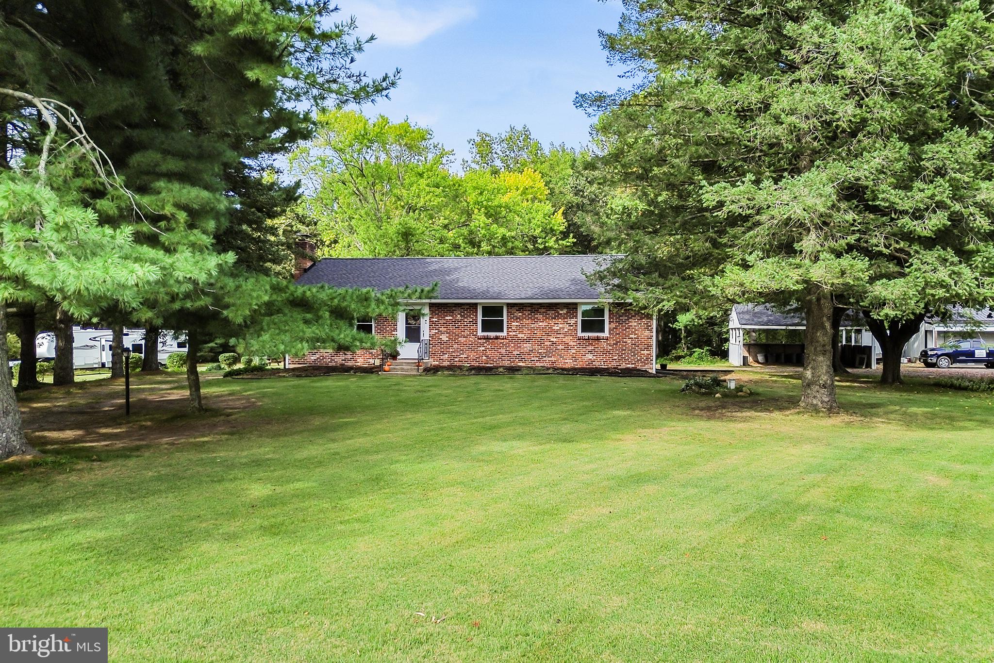 365 MANNINGTON YORKETOWN ROAD