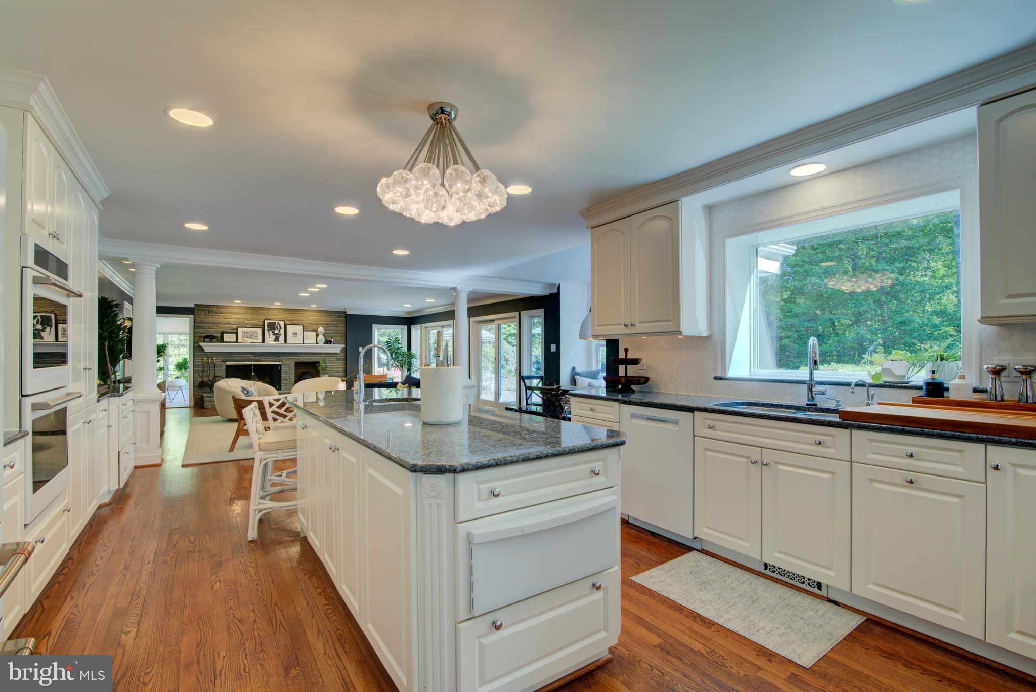 FOX LAKE - Residential