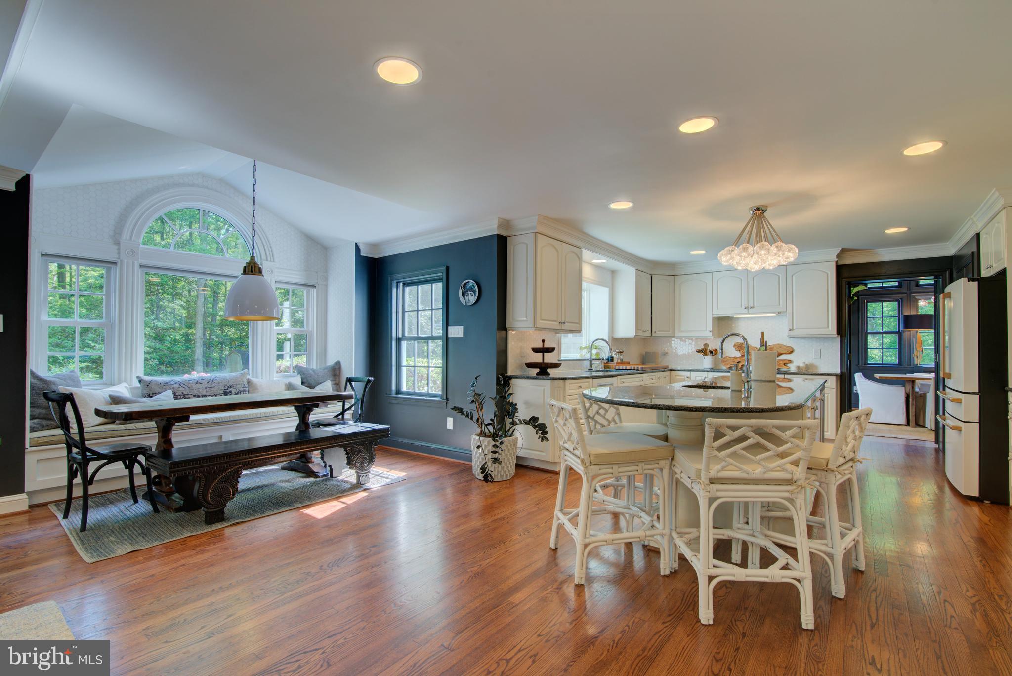 FOX LAKE - Residential