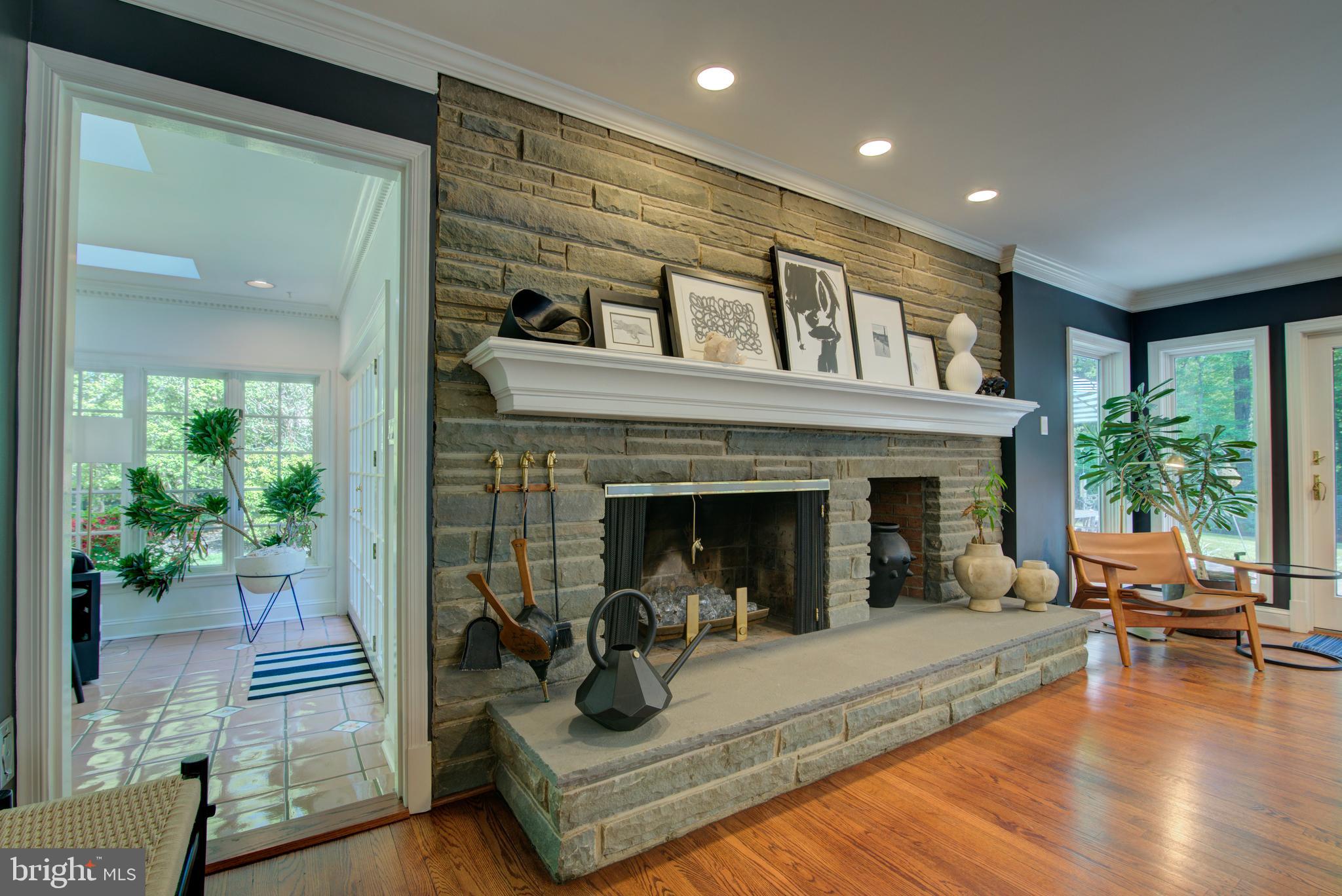 FOX LAKE - Residential