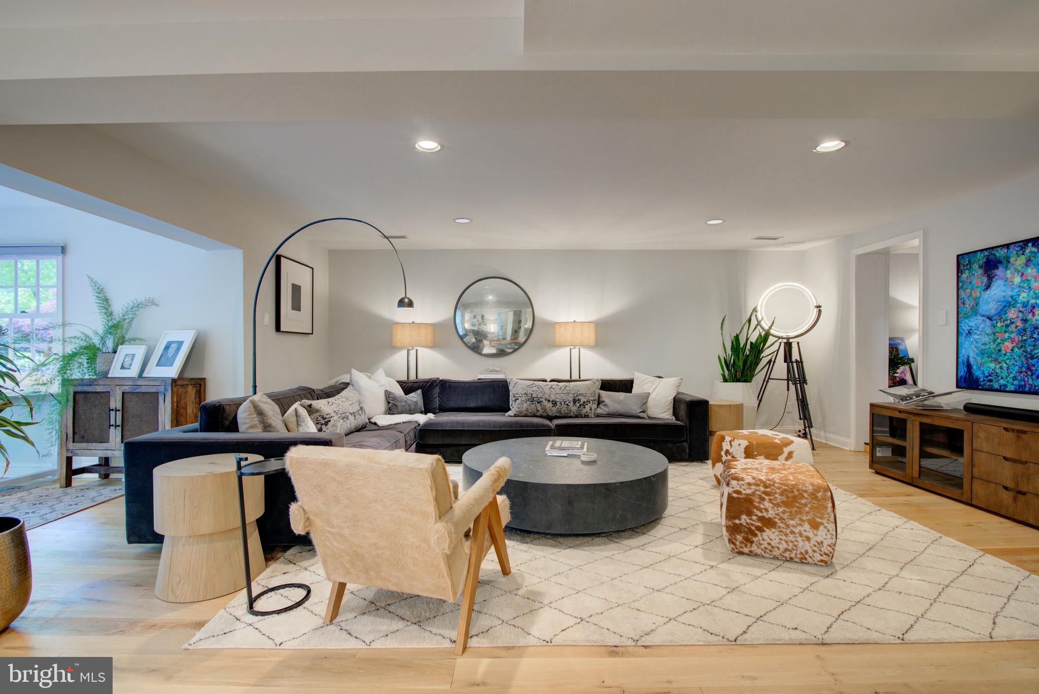 FOX LAKE - Residential