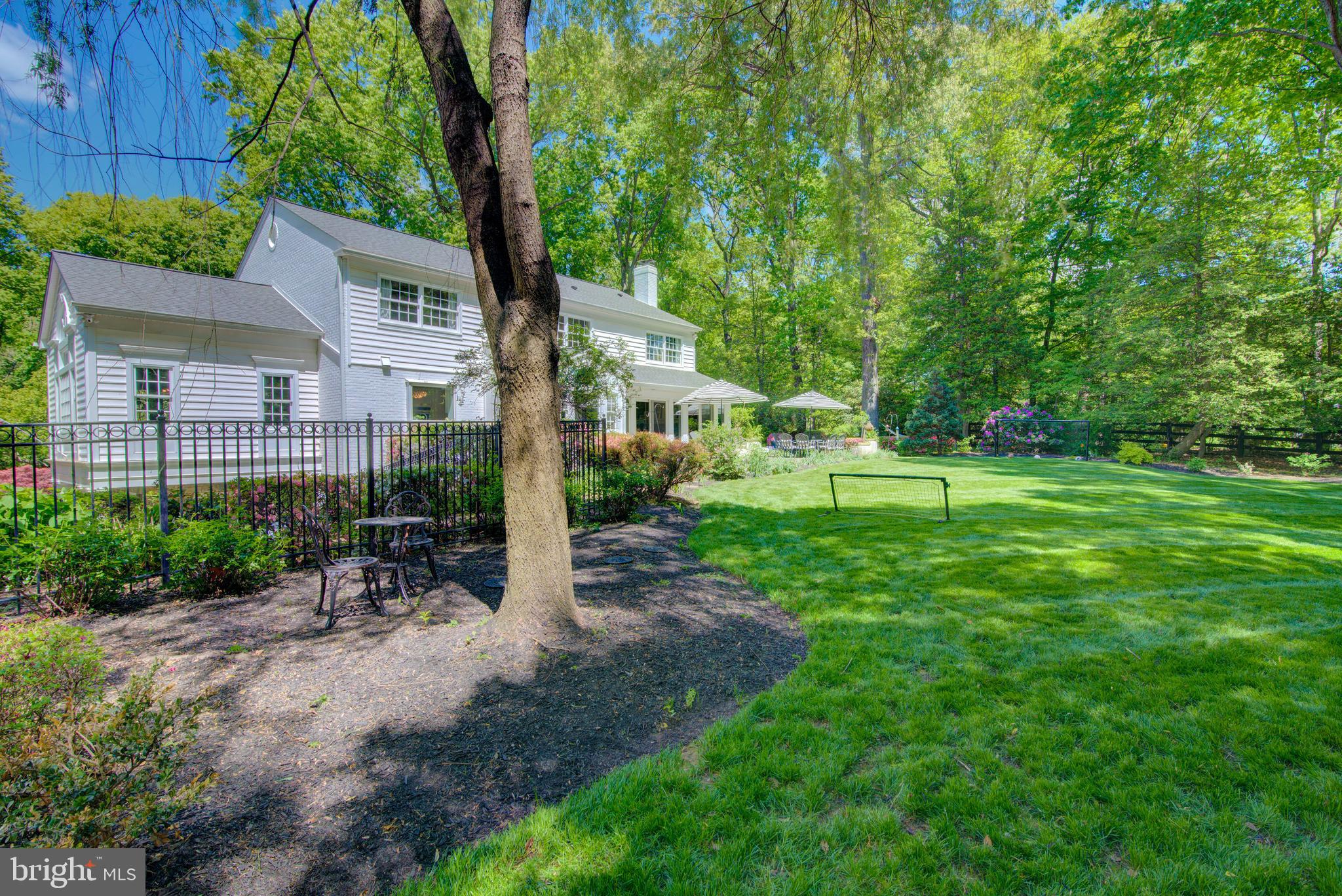FOX LAKE - Residential