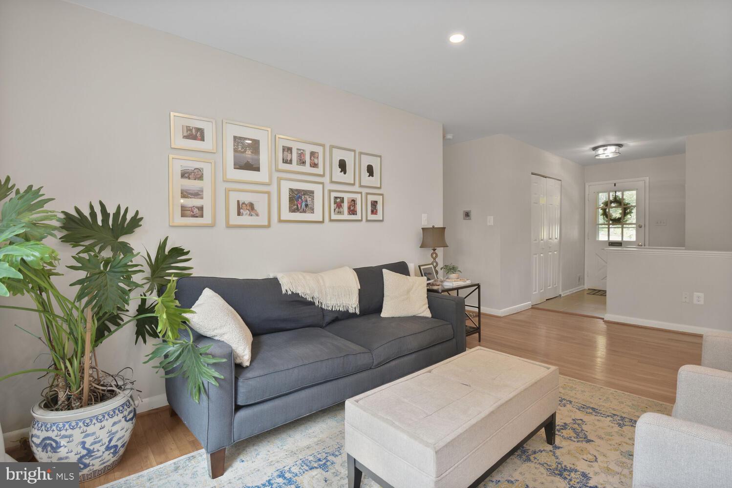 WHITE FLINT PARK - Residential