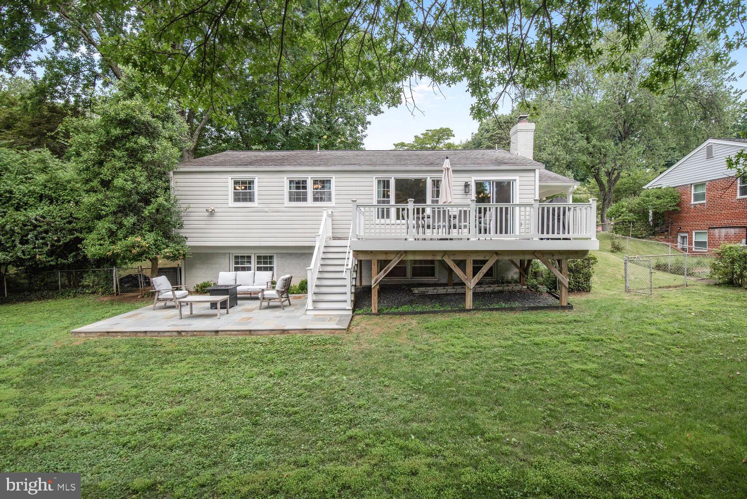 WHITE FLINT PARK - Residential