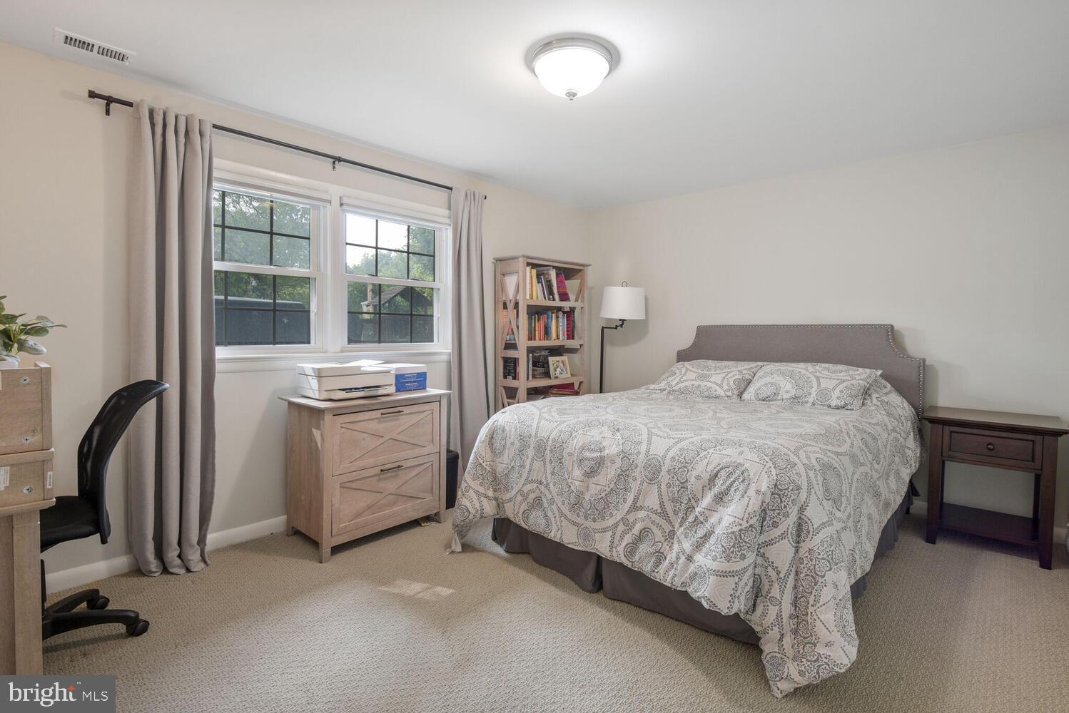 WHITE FLINT PARK - Residential