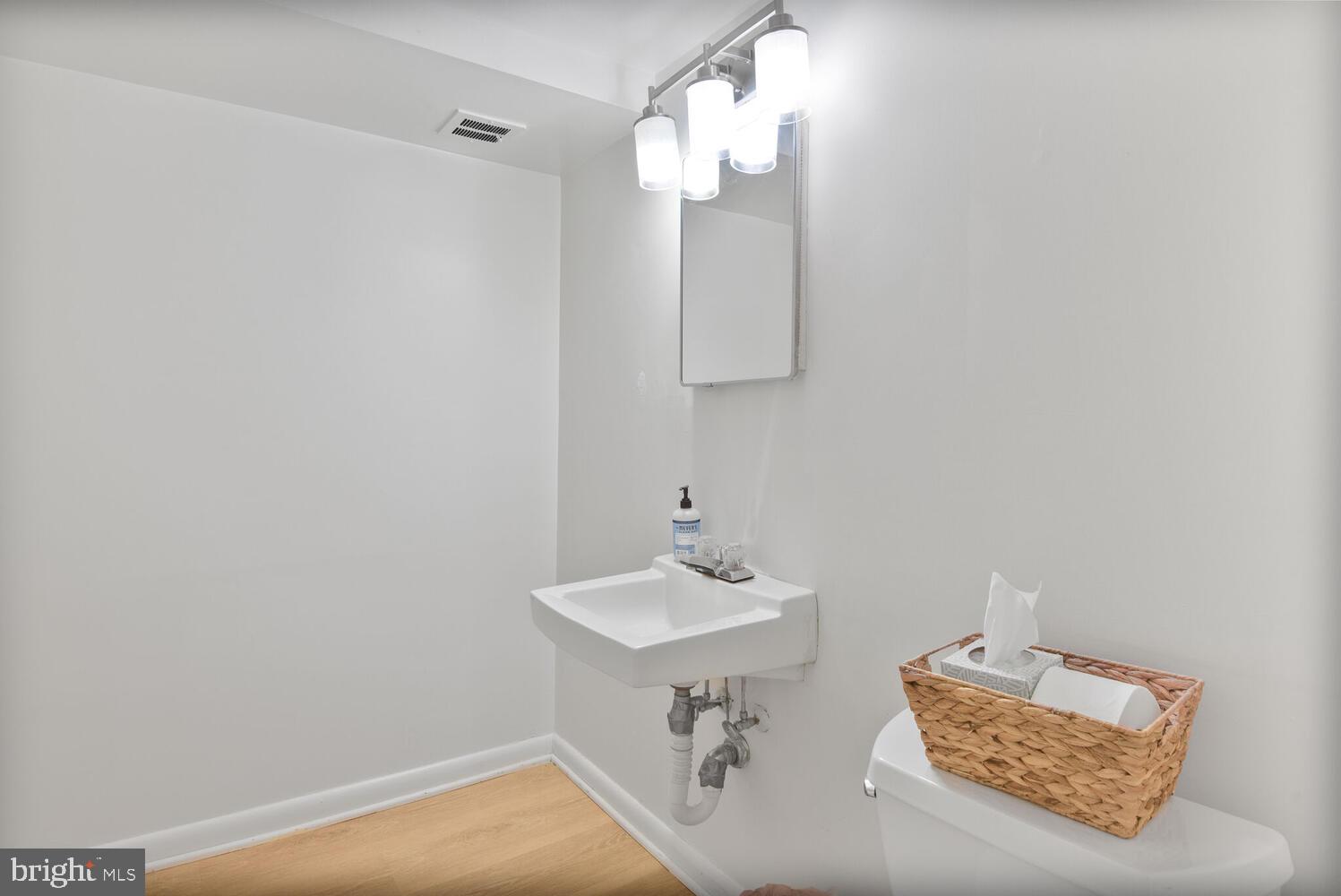 WHITE FLINT PARK - Residential