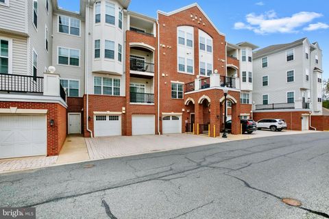 9204 CHARLESTON DRIVE 201 MANASSAS VA 20110
